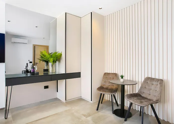 Fly - S1 - Mpolo Gostinjska kuća Medulin